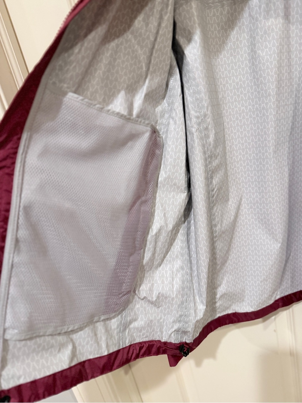 Marmot Raspberry-Red Lightweight Ski Jacket - Picture 3 of 4
